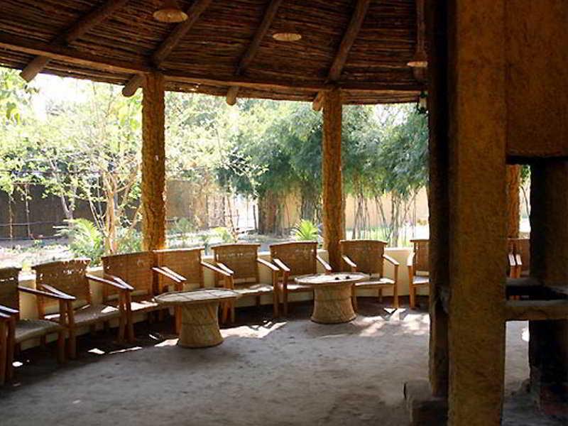 Tiger'S Den Resort Bandhavgarh National Park Eksteriør billede