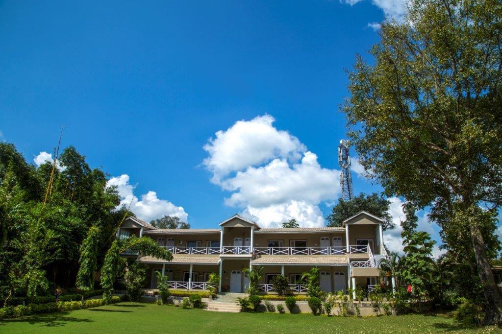 Tiger'S Den Resort Bandhavgarh National Park Eksteriør billede