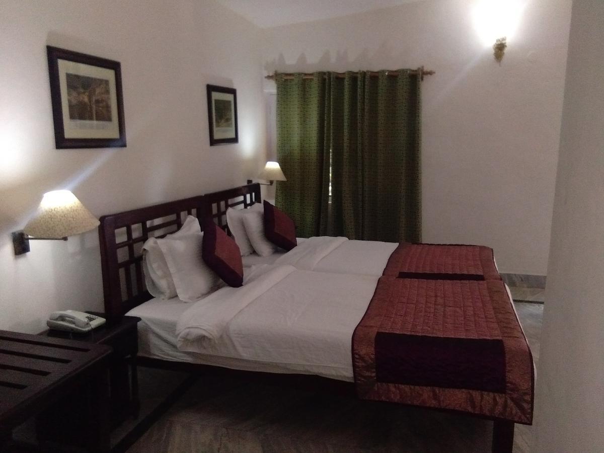 Tiger'S Den Resort Bandhavgarh National Park Værelse billede